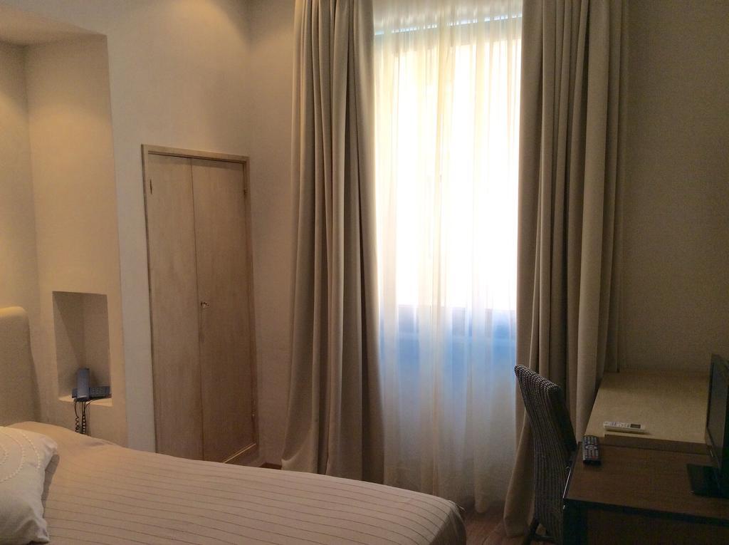 Hotel Touring Livorno Exterior foto